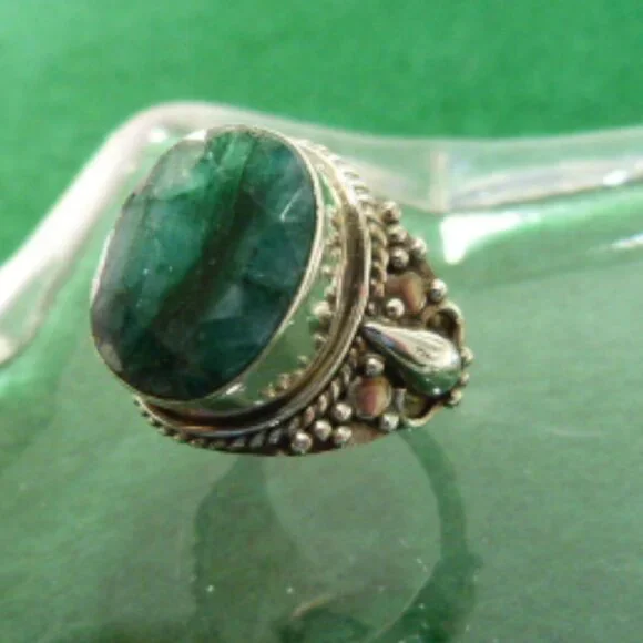RAW EMERALD RING - SIZE 7.5 - Picture 5 of 6